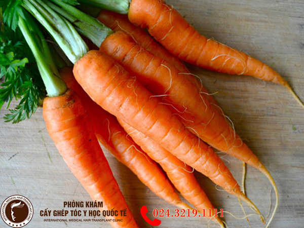 ăn gì chống rụng tóc - cà rốt