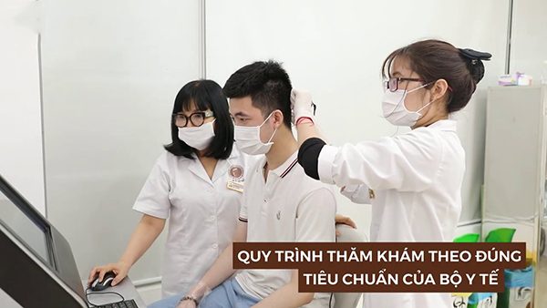 xịt tinh dầu bưởi xanh