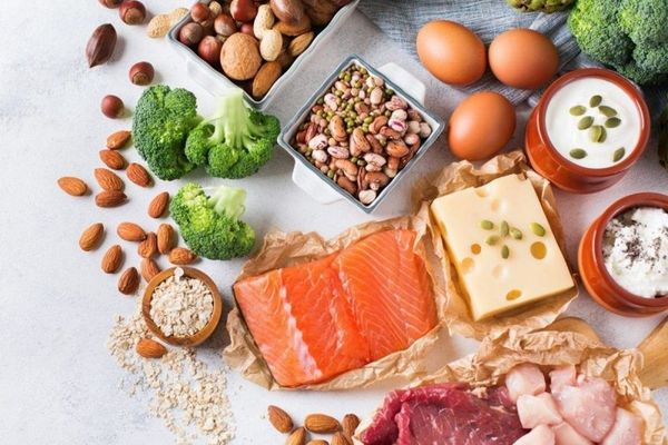 Chế độ ăn uống sau khi cấy chân mày: Bí quyết giúp dáng mày vào form nhanh, mọc dày và tự nhiên Chế độ ăn uống sau khi cấy chân mày: Bí quyết giúp dáng mày vào form nhanh, mọc dày và tự nhiên