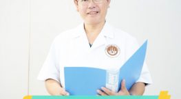 Bác sĩ Vương cấy tóc Y học Quốc tế – Chuyên gia phục hồi tóc được nhiều người lựa chọn