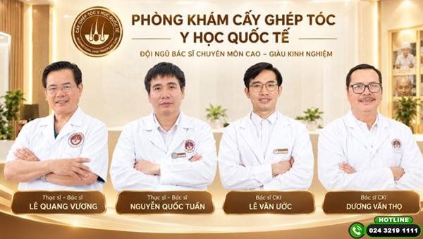 đội ngũ bác sĩ tại trung tâm cấy ghép tóc y học quốc tế